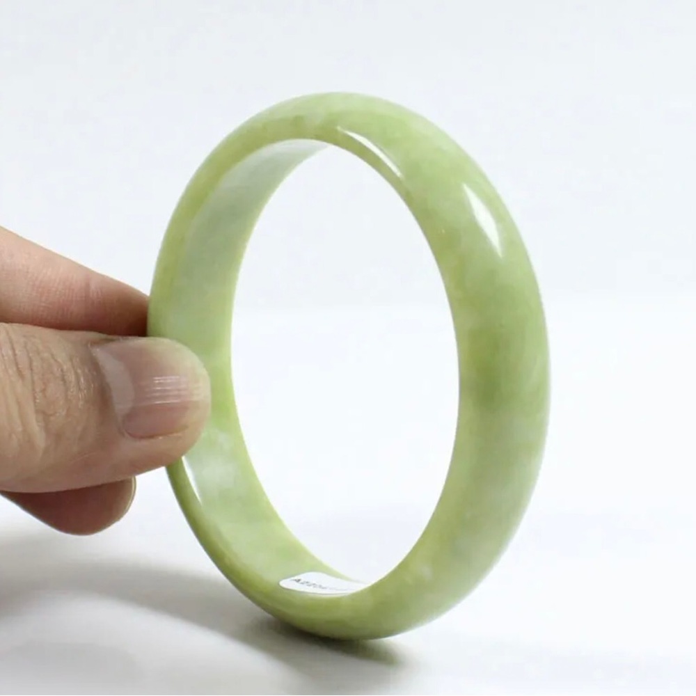 60mm Chinese Certified 100% Natural Green Xiu Jade Bracelet Bangle j5111